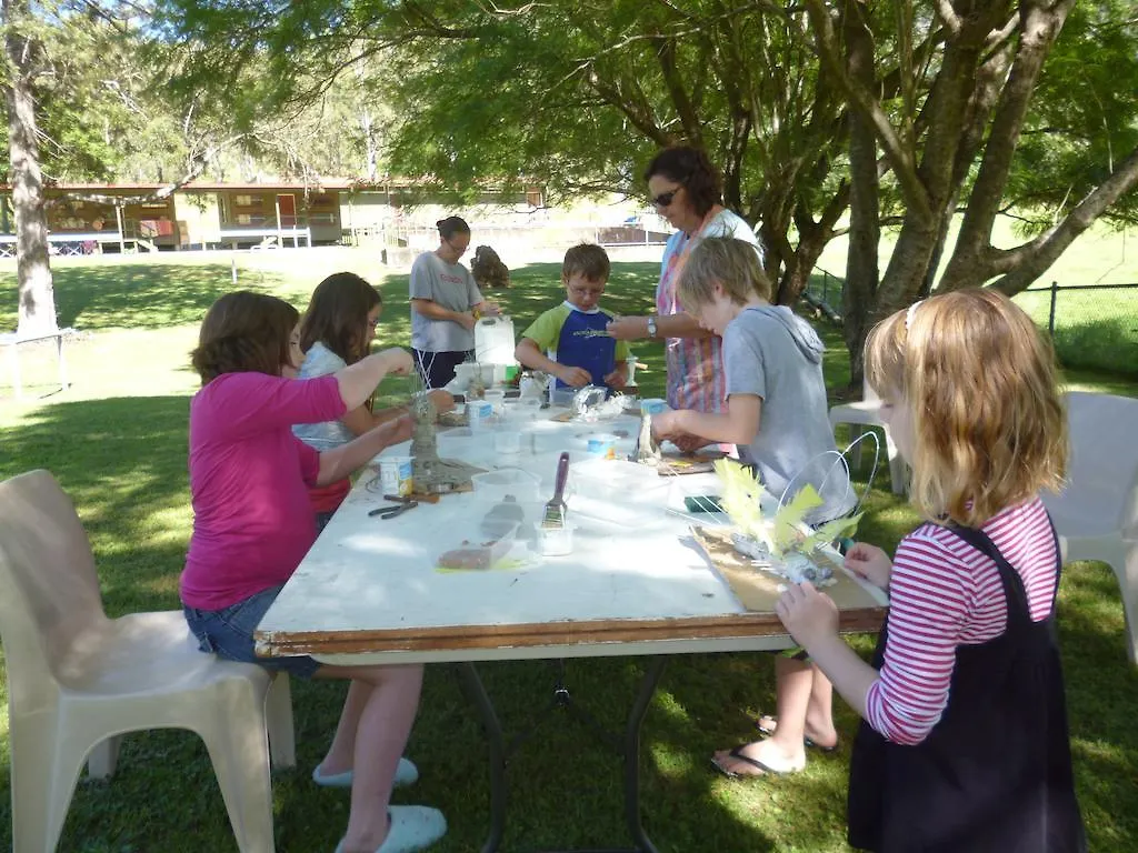 Christmas Creek Cafe & Cabins Lamington Homestay